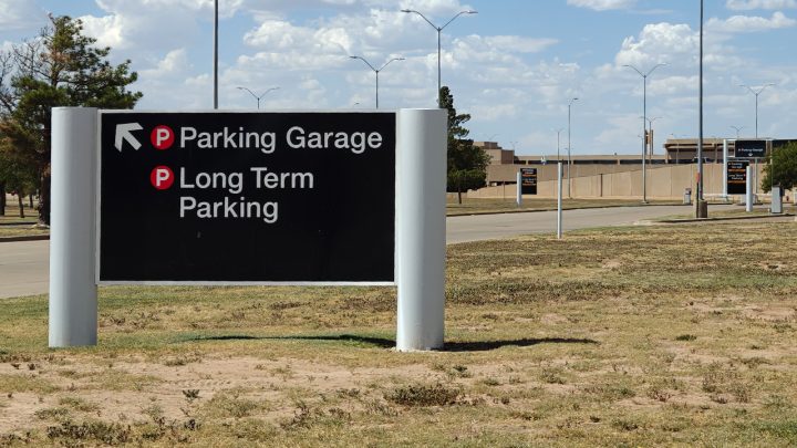 airport parking in Lubbock, Texas