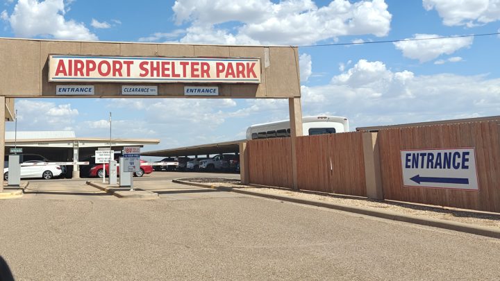 airport parking in Lubbock, Texas